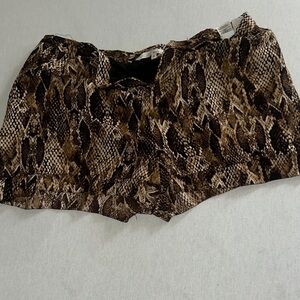 Womens Size Large RACHEL Rachel Roy High Waist Brown Shorts.
